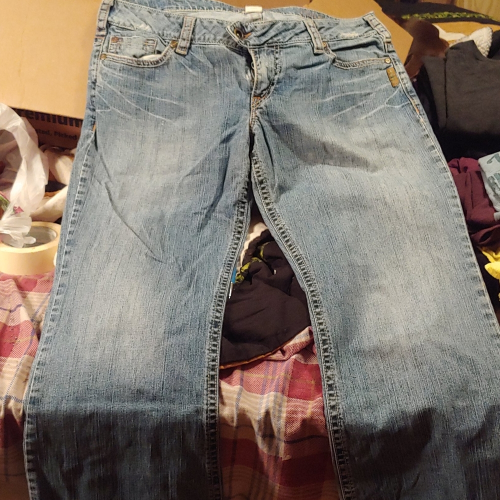 Women's jeans